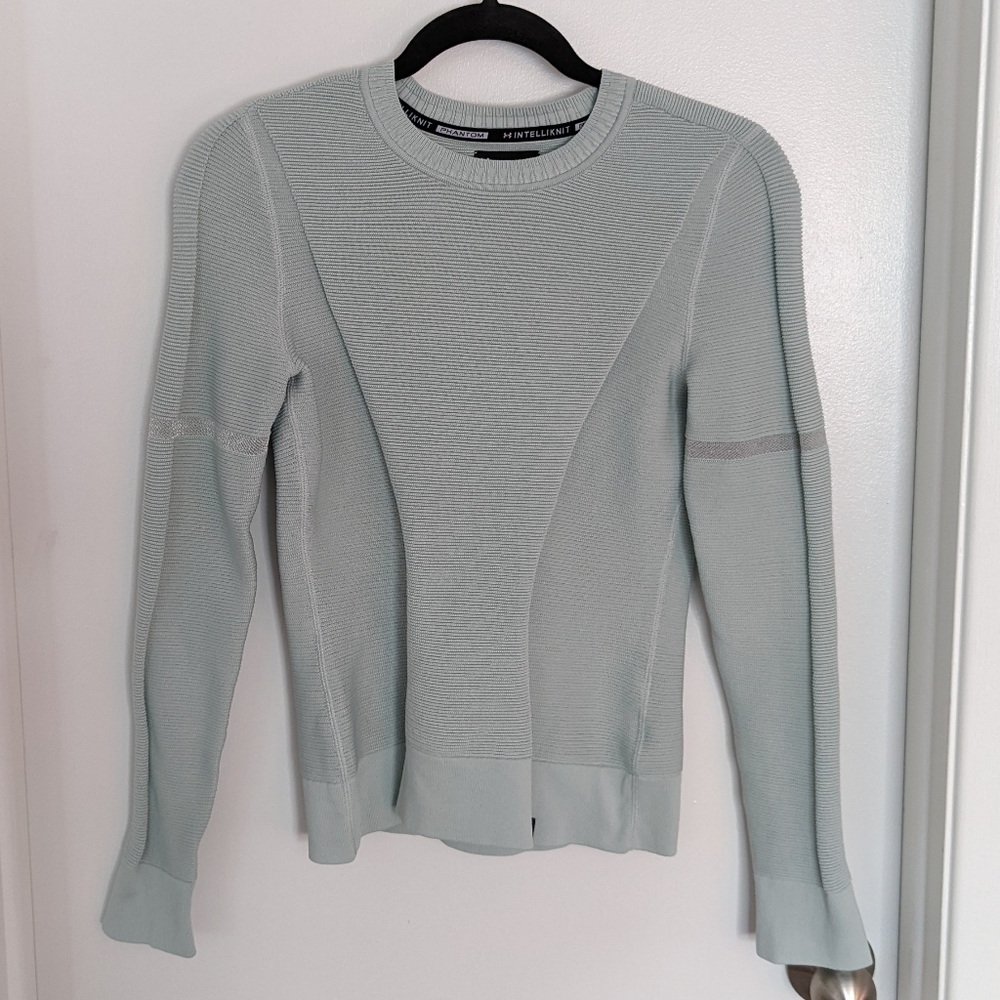 Moving Sale! NWOT Under Armour IntelliKnit Phantom Mint (Medium)